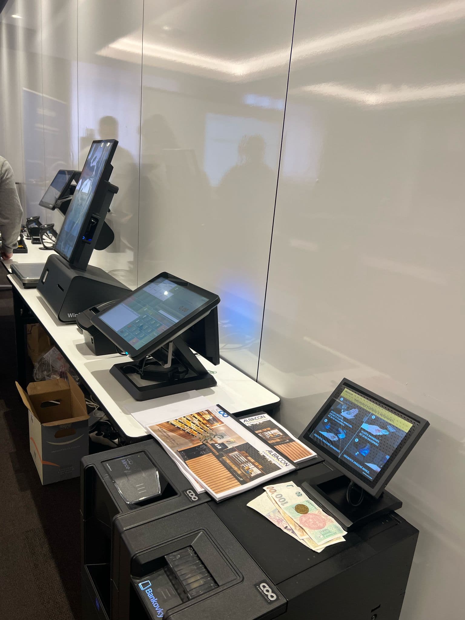 WhatsApp Image 2025-03-06 at 13.54.32.jpeg